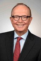 Dr. Friedrich Belle